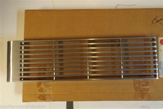 MAYTAG STOVE 04100767 AIR GRILL CHROM NEW IN BOX MAYTAG STOVE 04100767 AIR GRILL CHROM NEW IN BOX